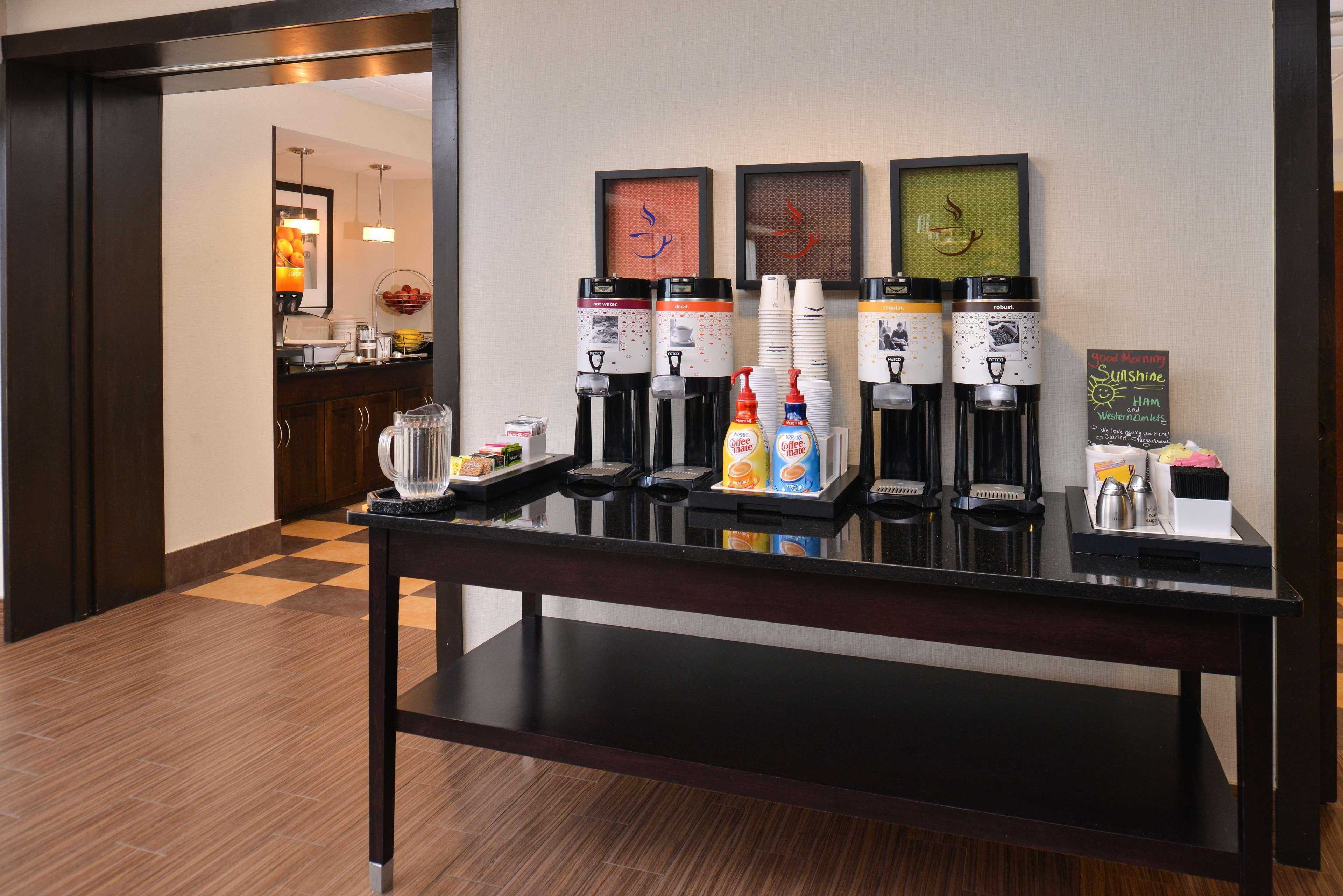 Hampton Inn Clarion Exterior foto